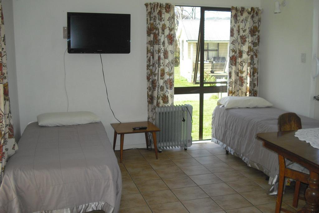 Te Aroha Holiday Park And Motels Oda fotoğraf